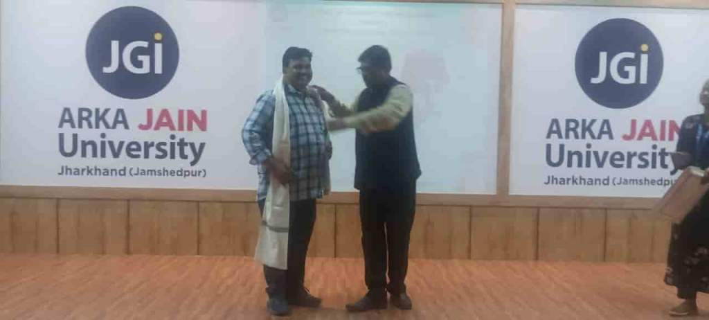 Arbind Tiwary being honoured at Arka Jain University (1)