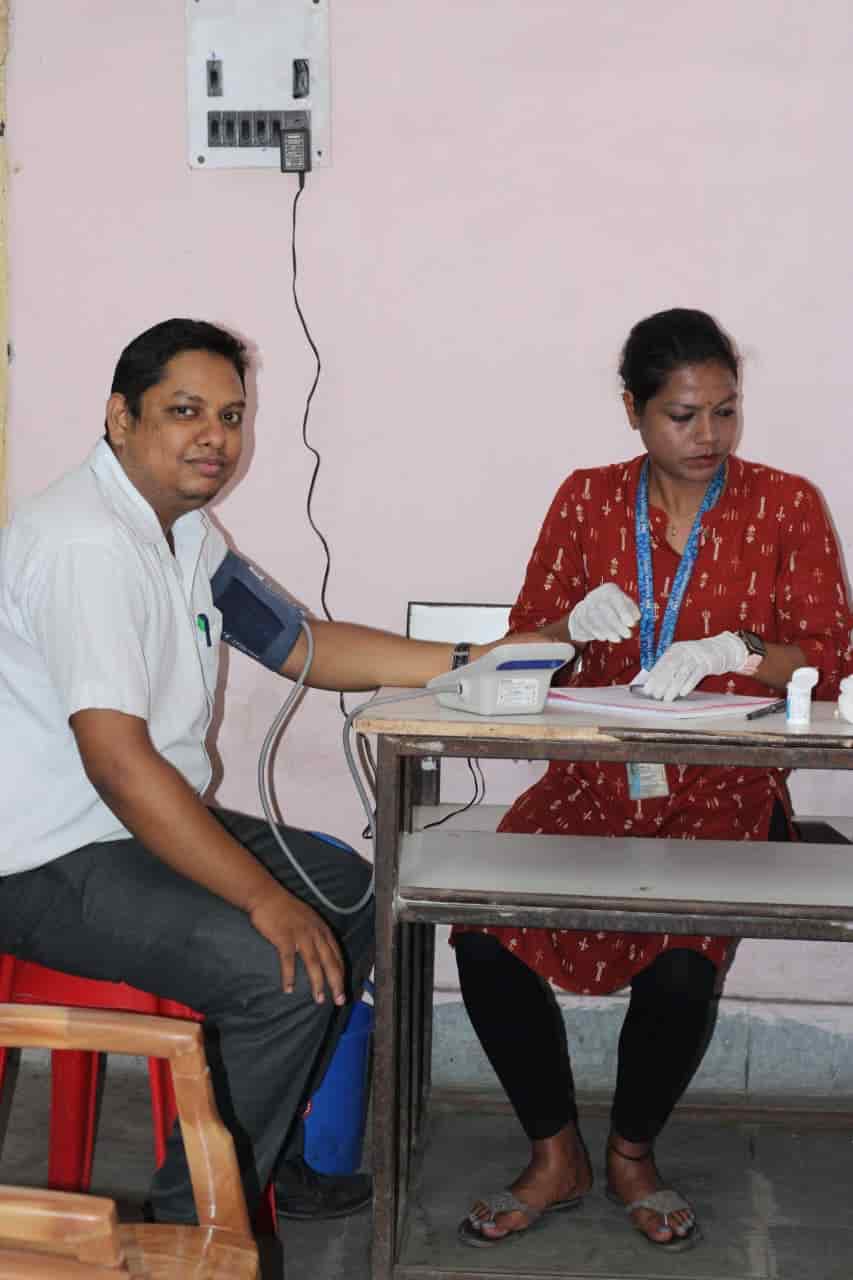 health camp 2 1 Jamshedpur Workers Town Post' College organized a successful free health campaign on May 24, 2023, featuring screenings and a lecture on tobacco-related health risks.