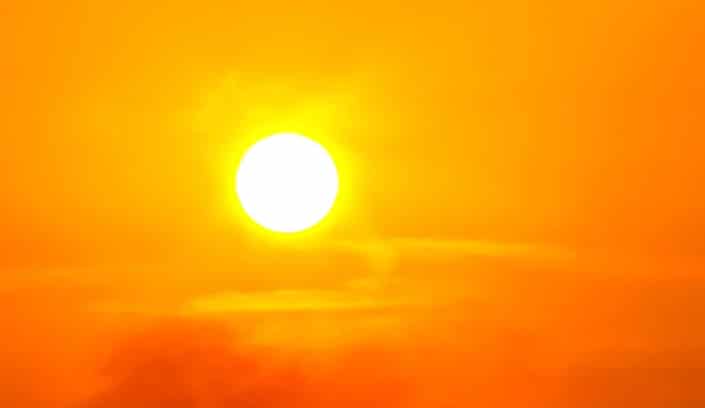 A red alert for heatwaves has been issued in all three Kolhan districts, with the mercury hitting the 42-43°C range for the past week.
